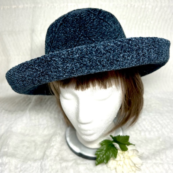 San Diego Hat Adjustable Fit Chenille Rolled Brim Bowler Hat Navy Blue NWOT - Picture 1 of 11
